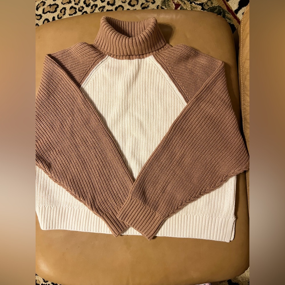 PINK Victoria's Secret Cowl Neck Sweater in Cream and Brown Size XL- NWT